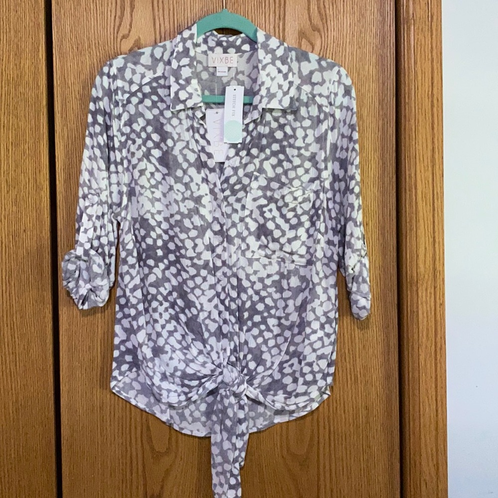 Size S | Grey | Tie Front Top